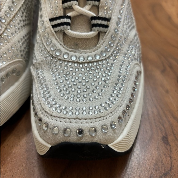 Wishbone Abby Crystal Platform Sneakers - Picture 9 of 14